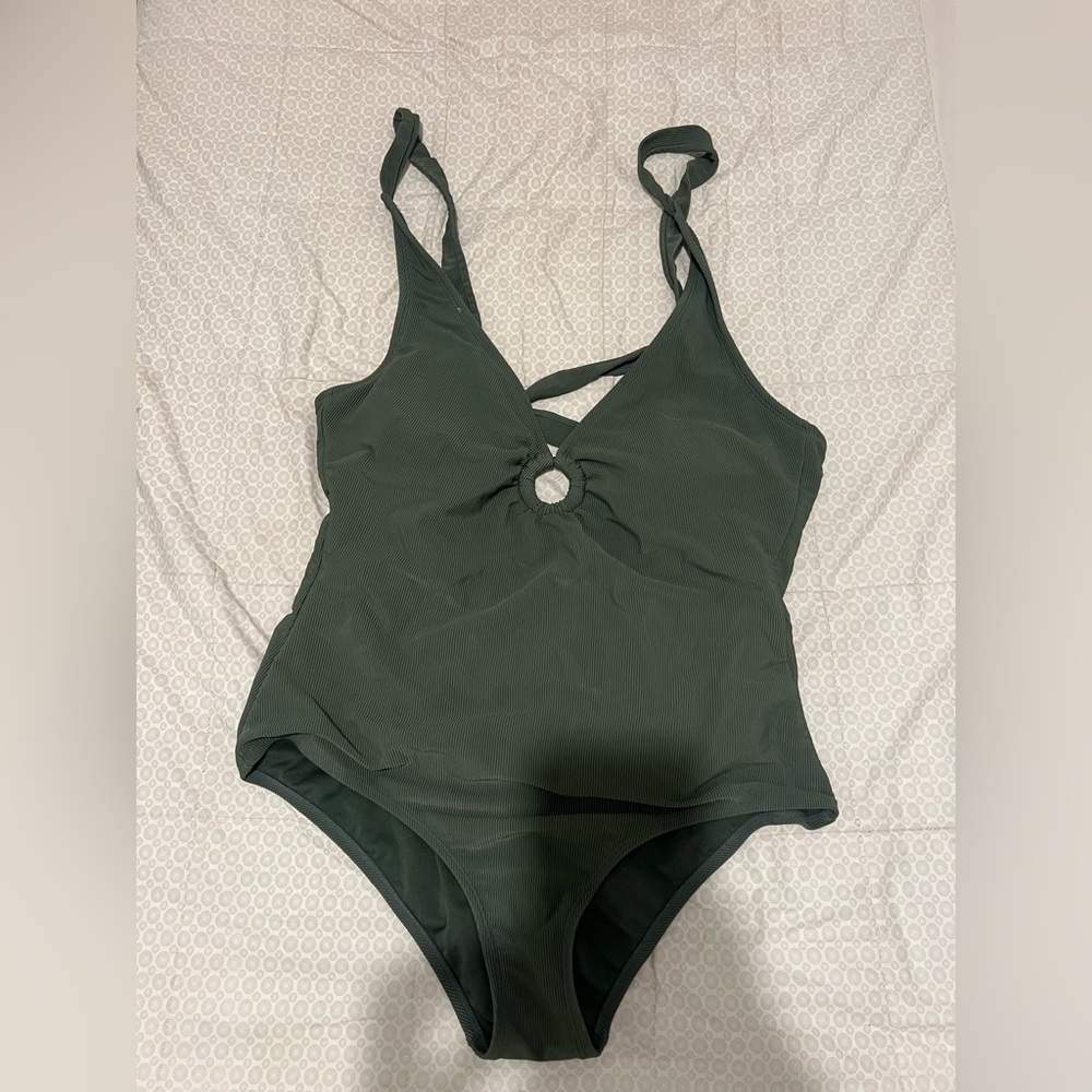 Shade & Shore Olive Green Ribbed One-Piece Swimsuit with Front Ring